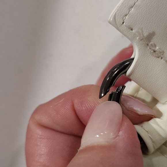 Cream ivory white Clutch wristletwith Detachable Canvas Strap Multiple Zip - Picture 6 of 6